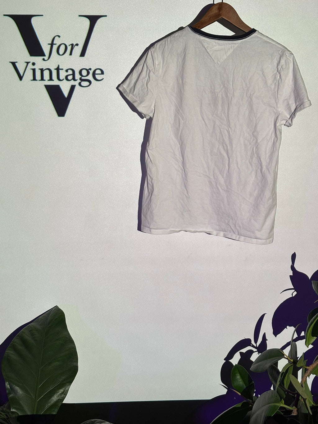 Tommy Hilfiger Graphic T-Shirt – White – M – Second Hand