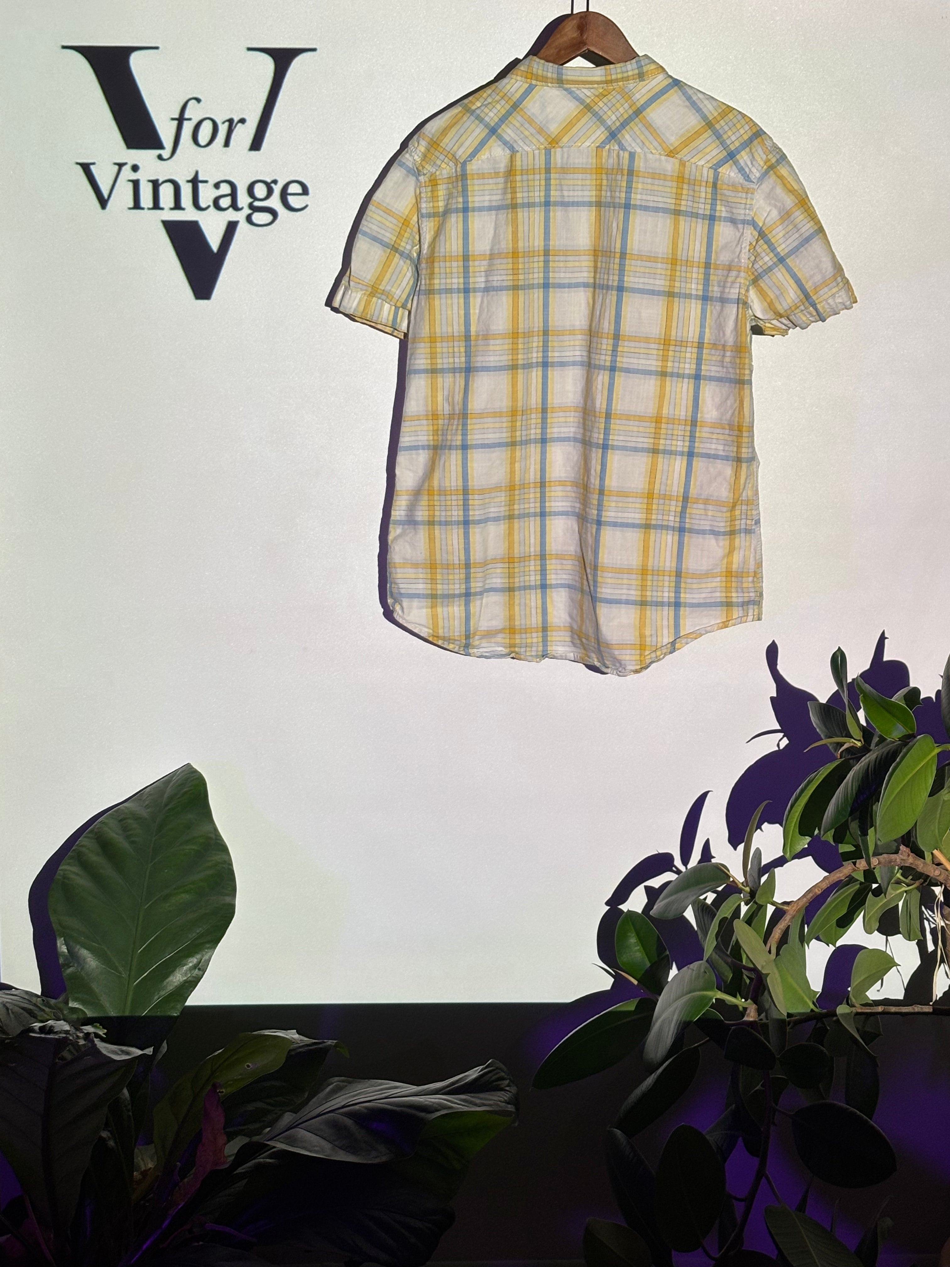 Levi’s Short Sleeve Shirt – Plaid – XL – Second Hand